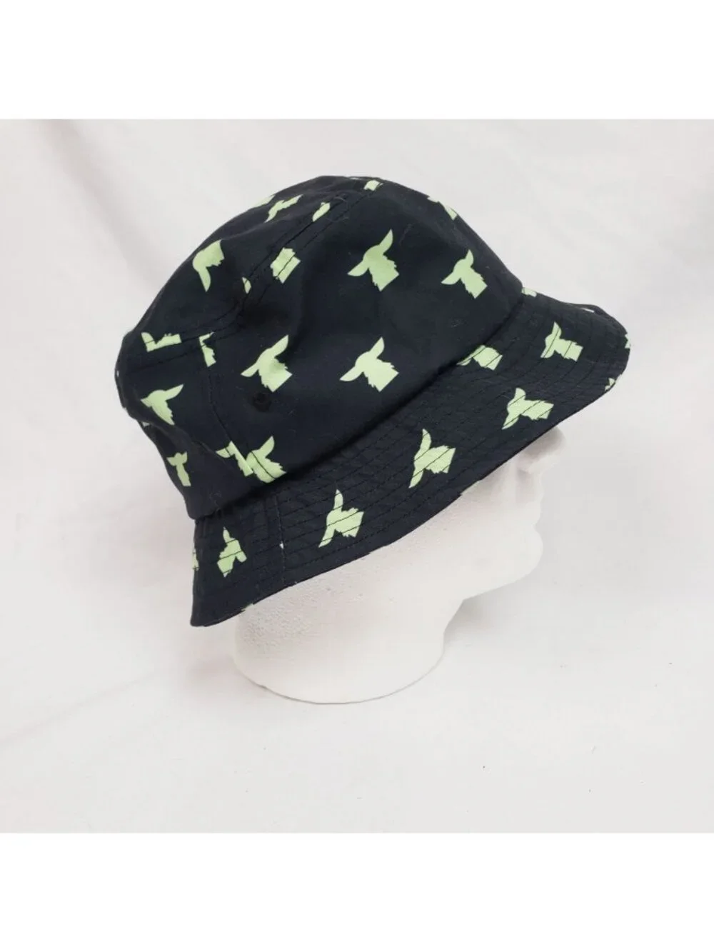 Grogu Star Wars The Mandalorian Disney Black Green Baby Yoda Bucket Hat NEW!!!